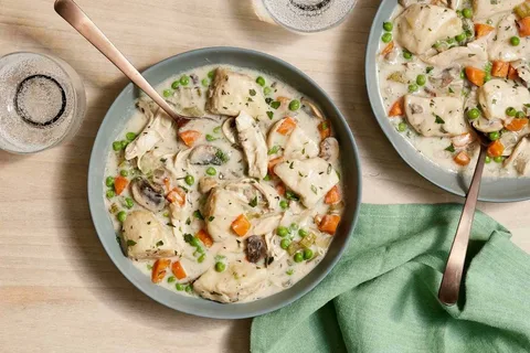 Crockpot Chicken and Dumplings